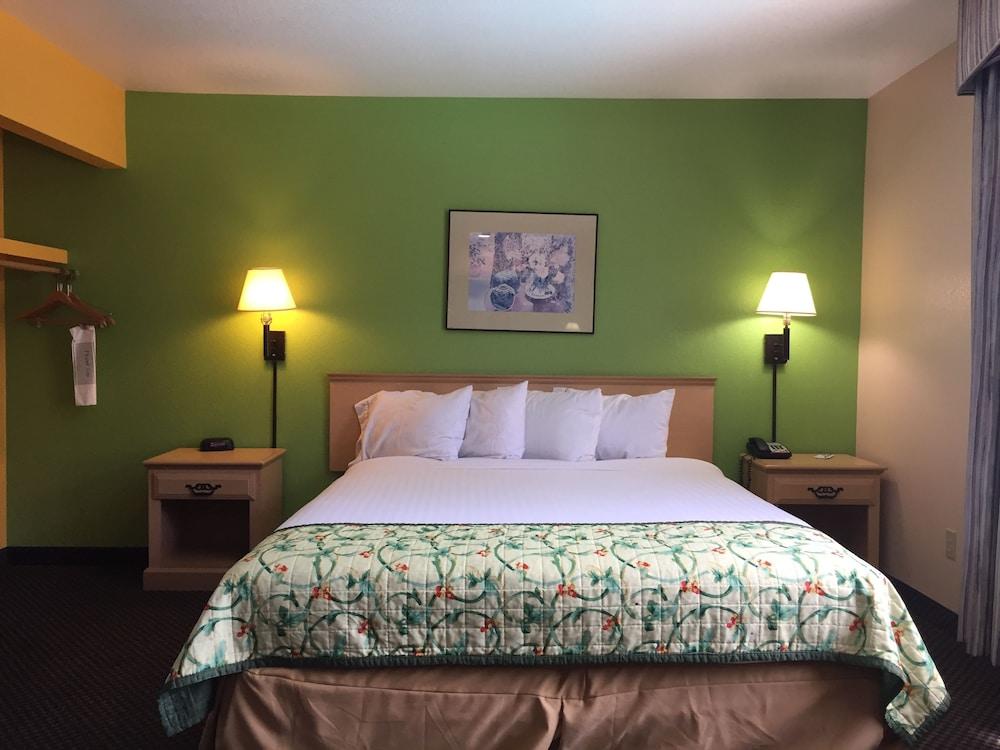 Surestay Hotel By Best Western Ukiah Exterior photo