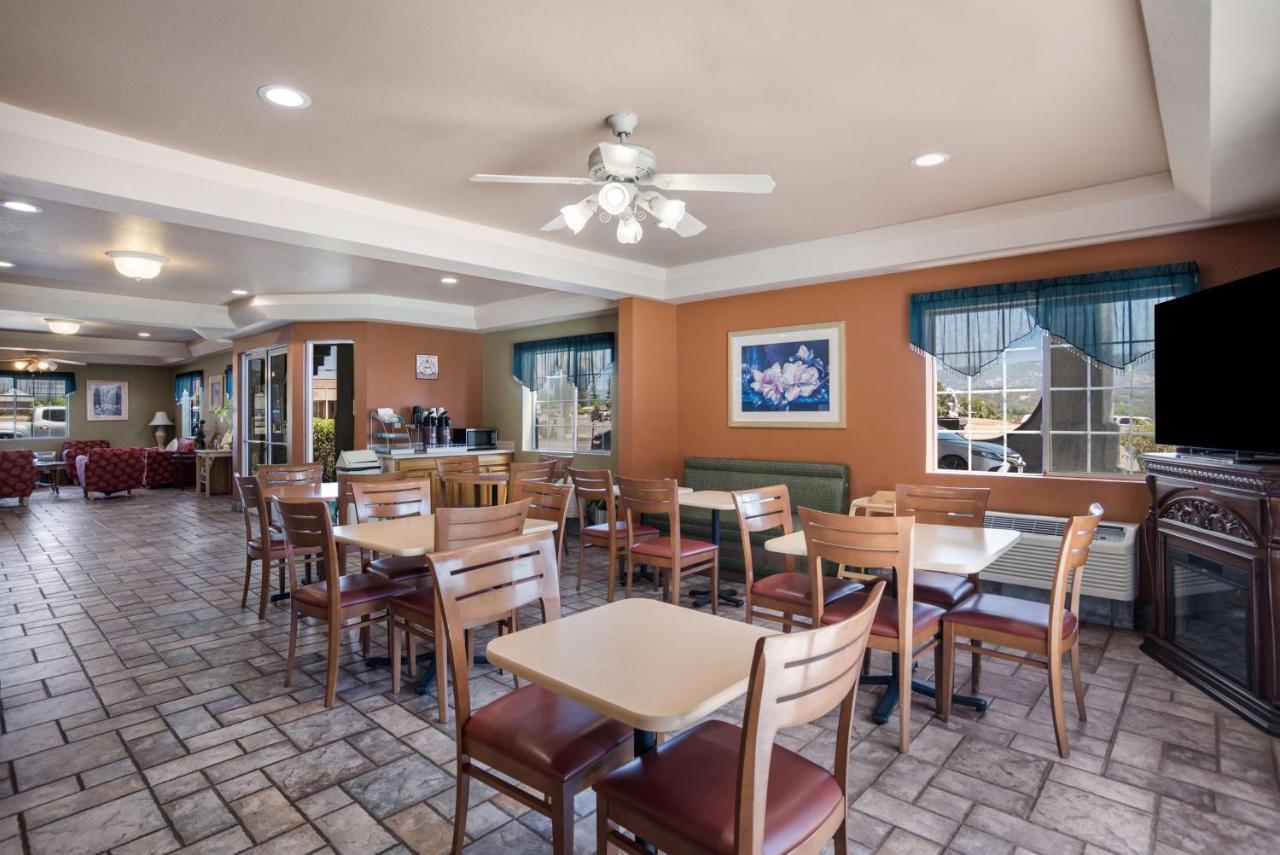 Surestay Hotel By Best Western Ukiah Exterior photo