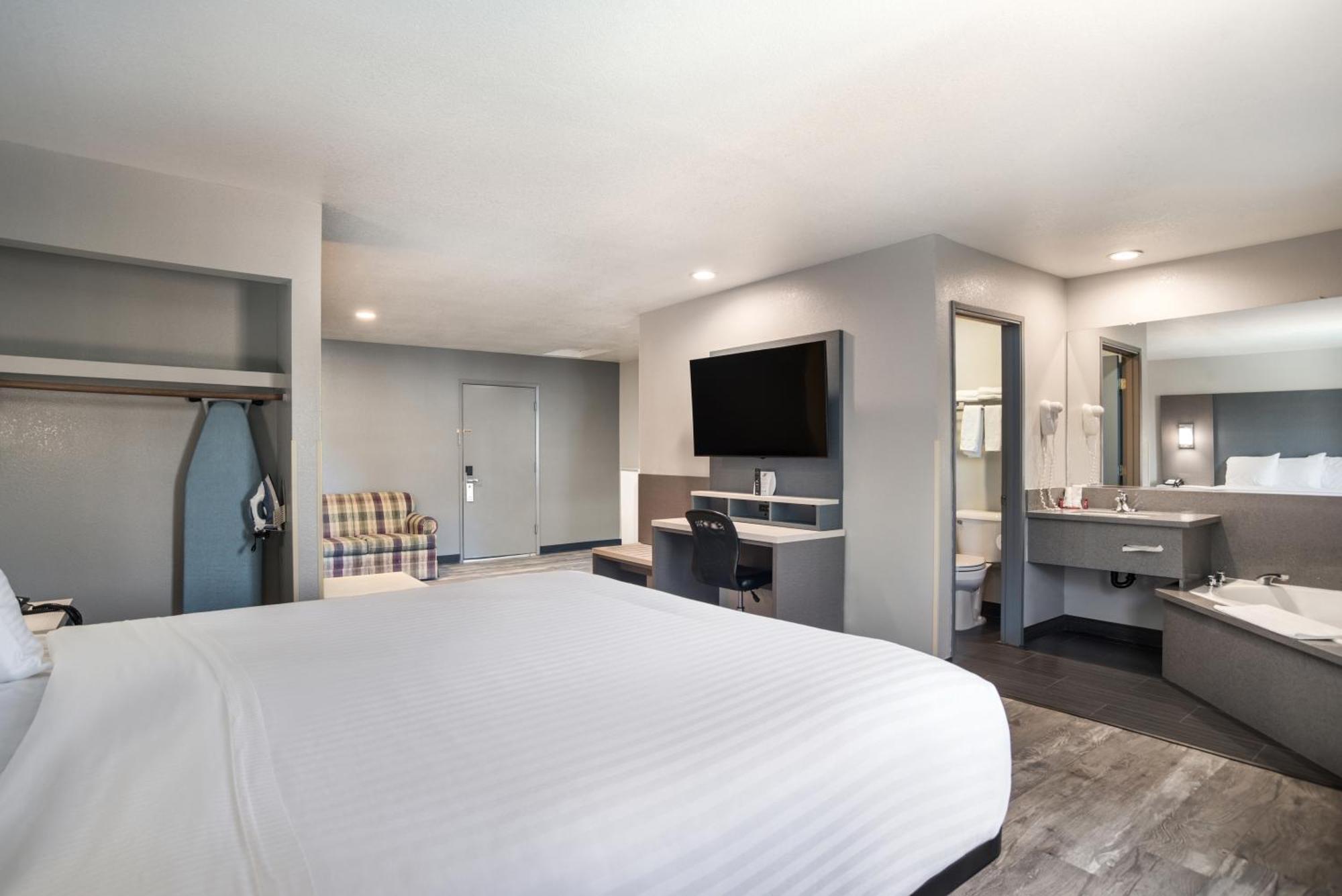 Surestay Hotel By Best Western Ukiah Exterior photo